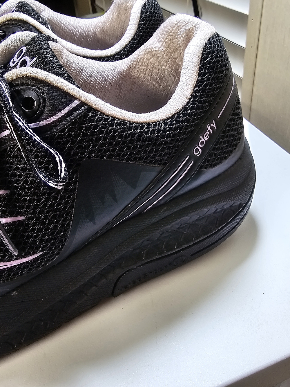 GDefy Gravity Defyer Walking Shoes Size 8 Black Purple Comfort Sneakers - Picture 5 of 13